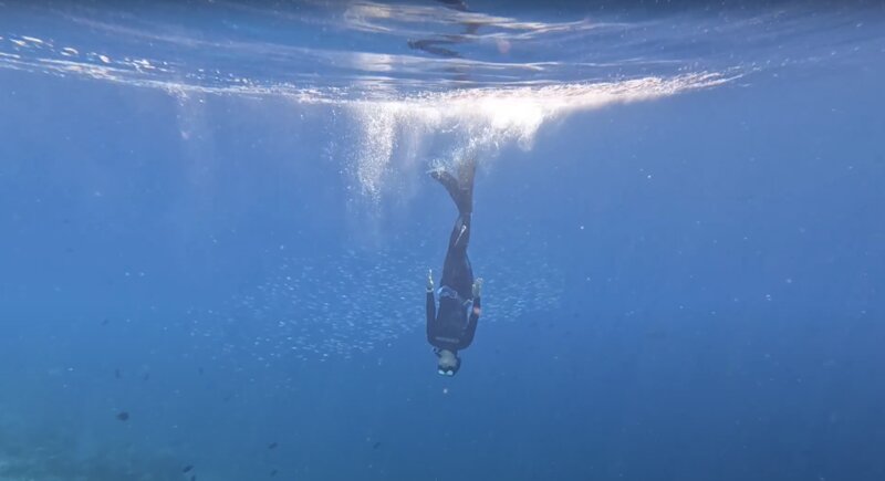 Freediving underwater